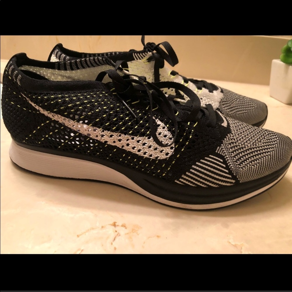 Nike shoes (SOLD)